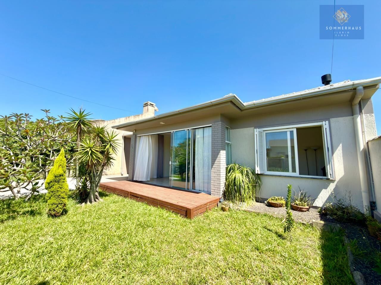 Casa, 3 quartos, 159 m² - Foto 1