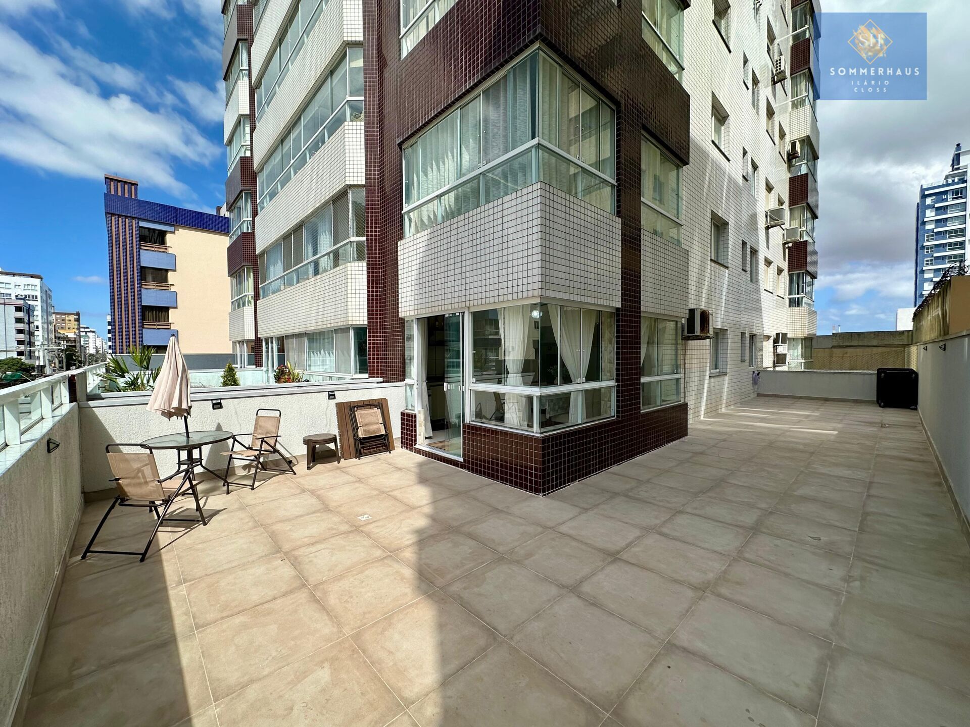 Apartamento, 3 quartos, 178 m² - Foto 1