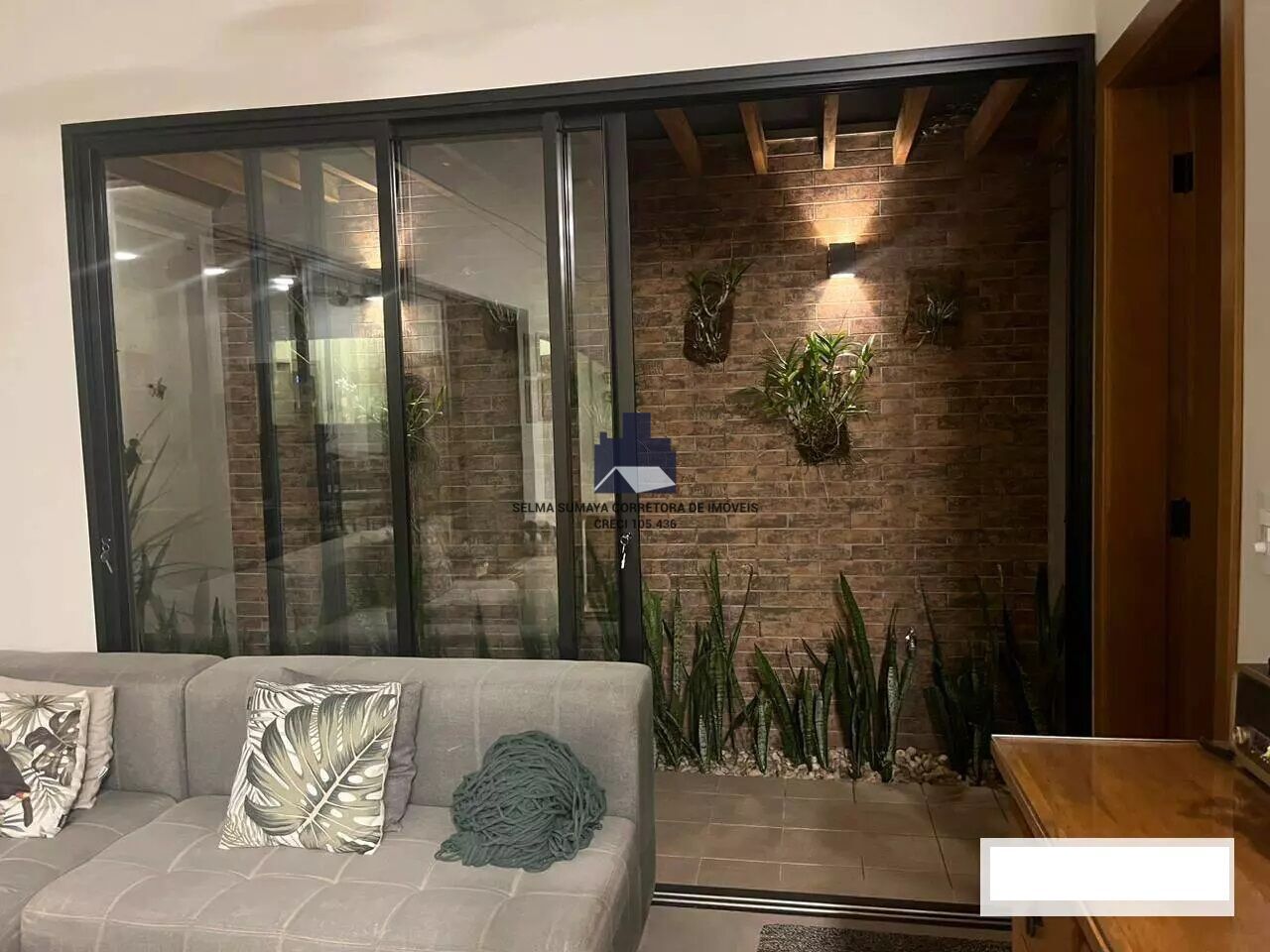 Casa de Condomínio com 3 quartos à venda, 300m² — foto 19 de 33