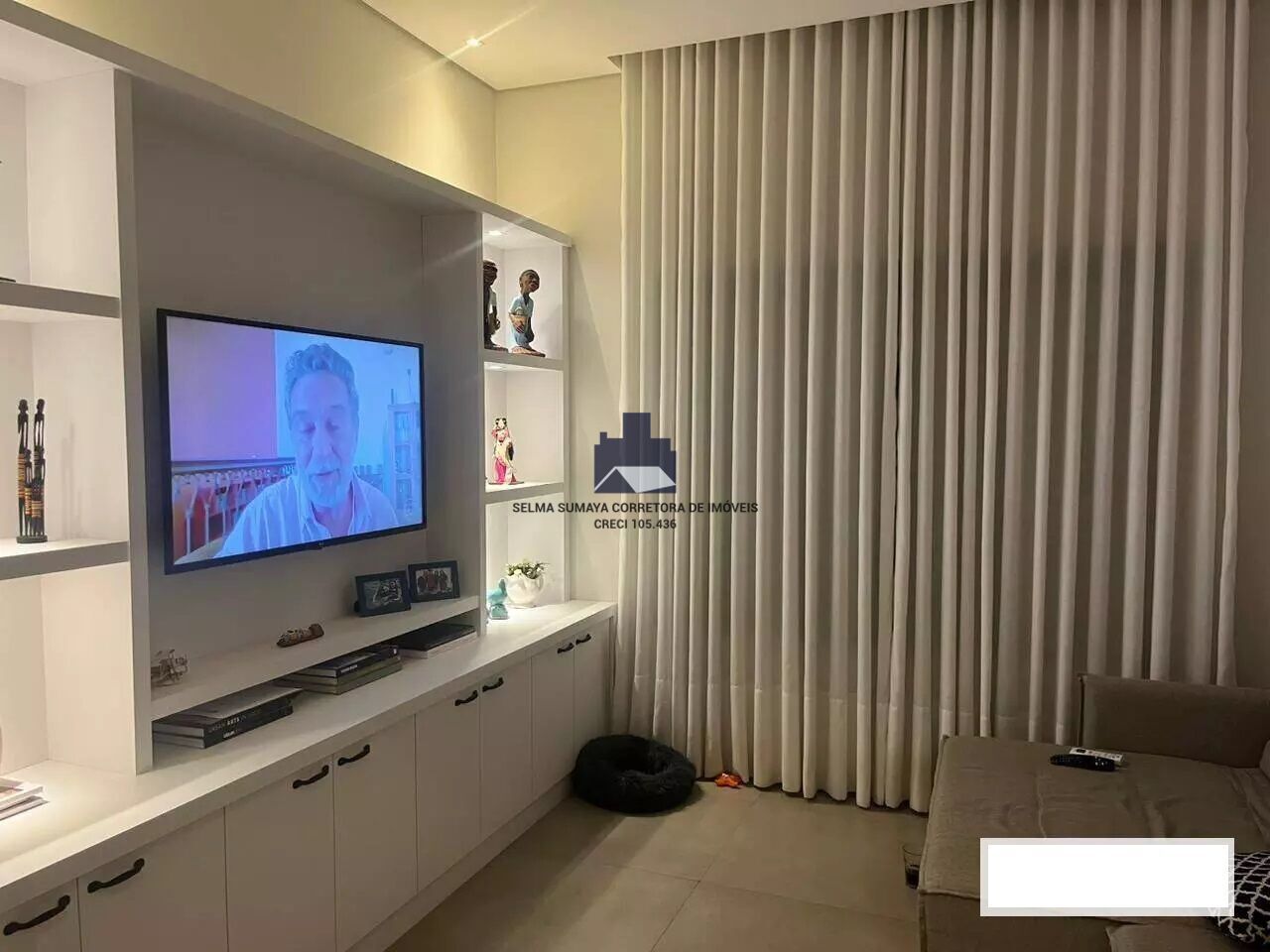 Casa de Condomínio com 3 quartos à venda, 300m² — foto 25 de 33