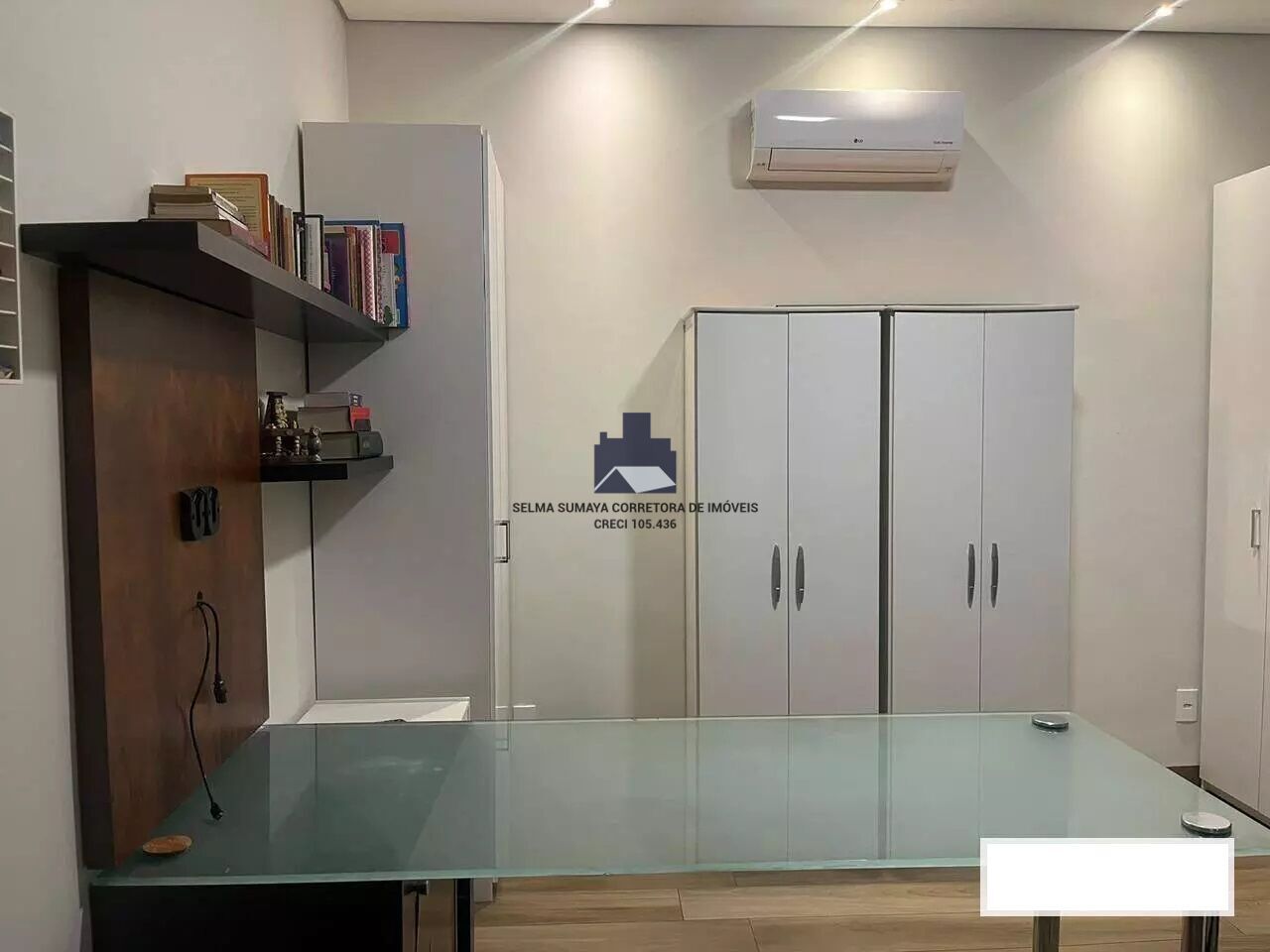 Casa de Condomínio com 3 quartos à venda, 300m² — foto 11 de 33