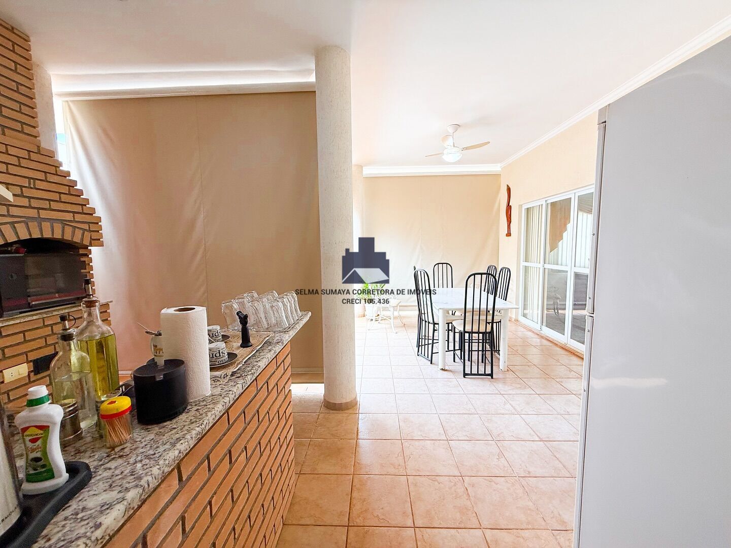 Casa de Condomínio com 3 quartos à venda, 229m² — foto 10 de 17