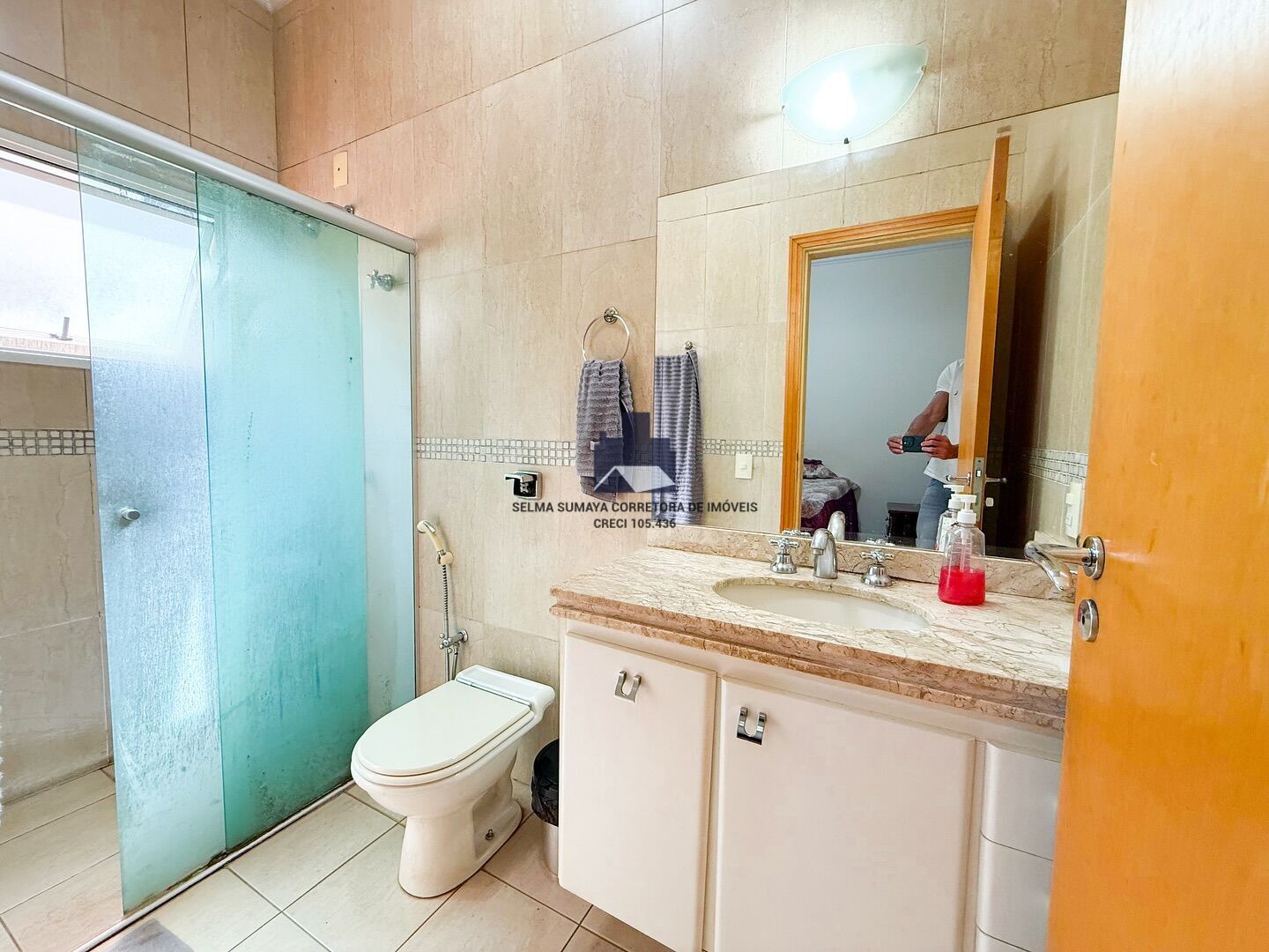 Casa de Condomínio com 3 quartos à venda, 229m² — foto 11 de 17