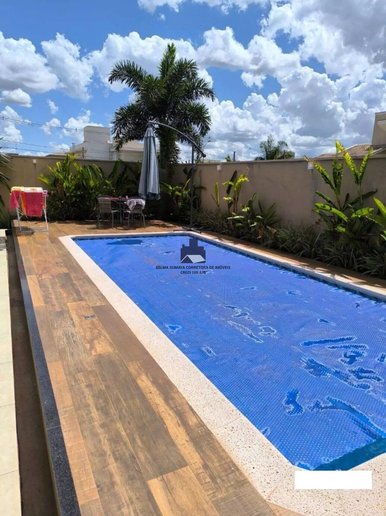 Casa de Condomínio com 3 quartos à venda, 240m² — foto 8 de 20