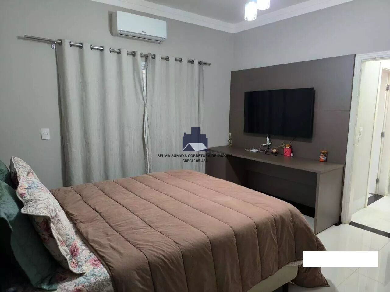 Casa de Condomínio com 3 quartos à venda, 240m² — foto 4 de 20