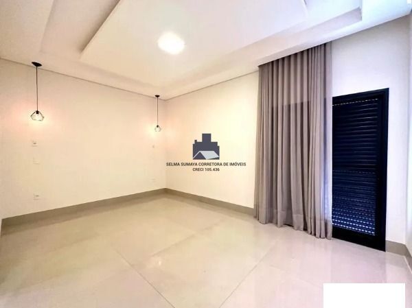 Casa de Condomínio com 4 quartos à venda, 270m² — foto 12 de 17