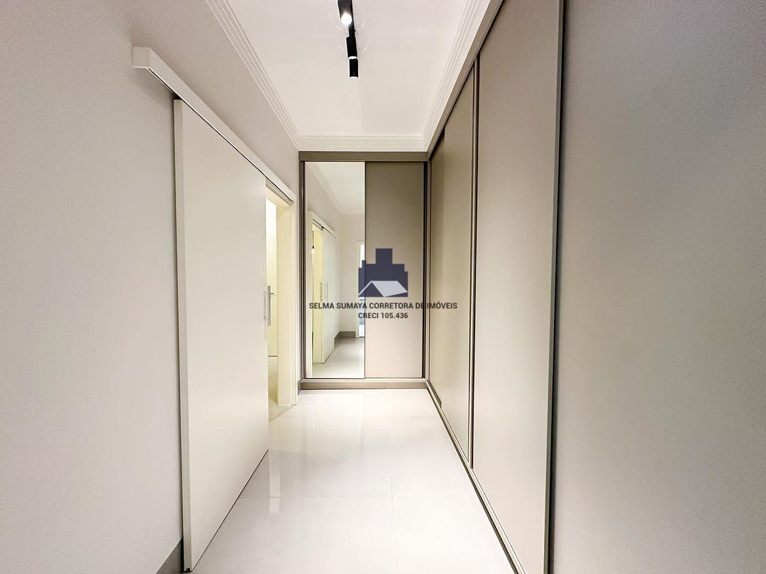 Casa de Condomínio com 4 quartos à venda, 270m² — foto 14 de 17