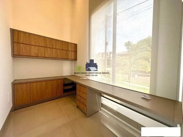 Casa de Condomínio com 4 quartos à venda, 270m² — foto 6 de 17