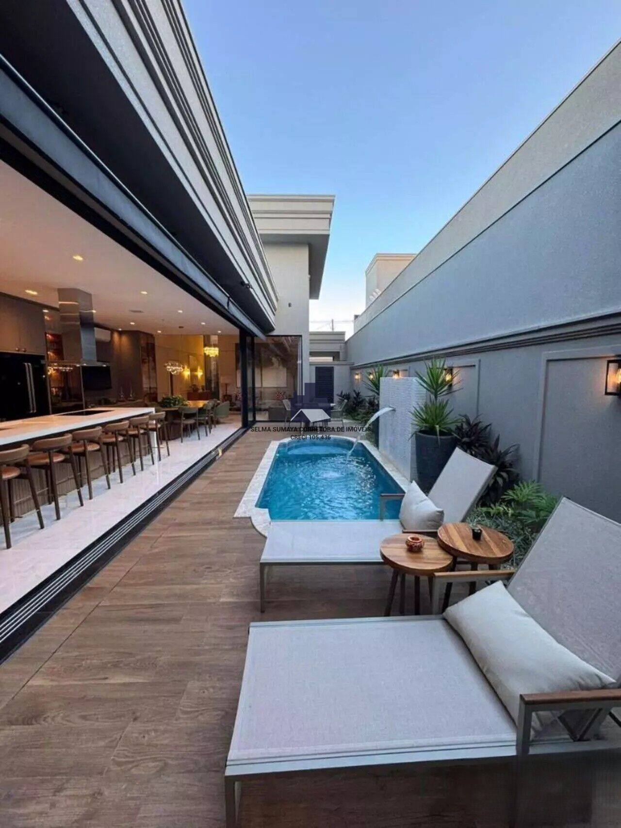 Casa de Condomínio com 3 quartos à venda, 262m² — foto 9 de 13