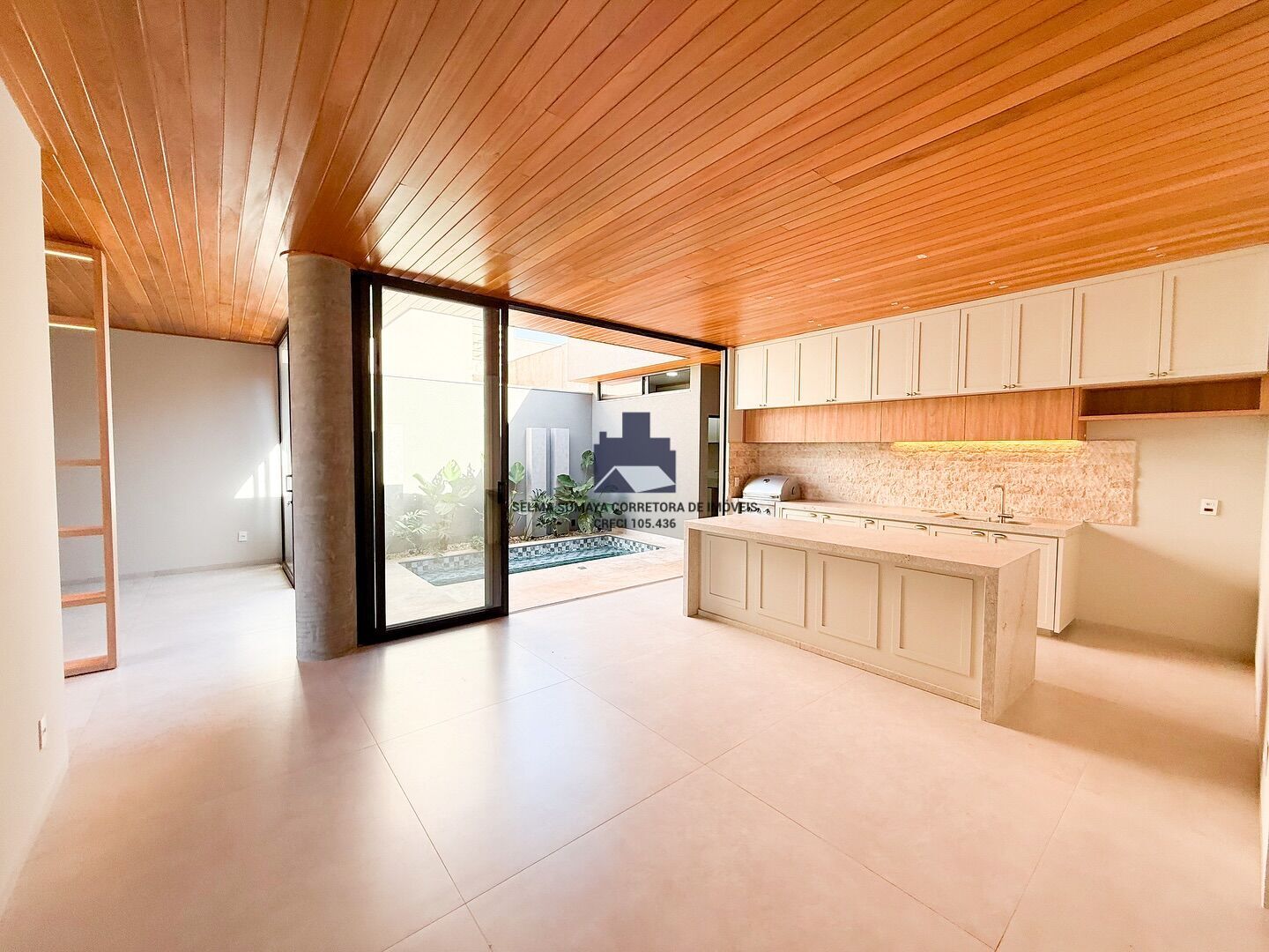 Casa de Condomínio com 3 quartos à venda, 159m² — foto 14 de 17