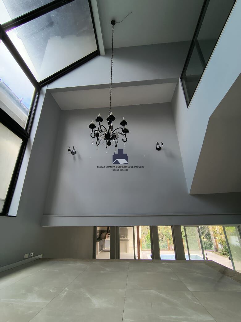 Casa de Condomínio com 3 quartos à venda, 500m² — foto 4 de 45