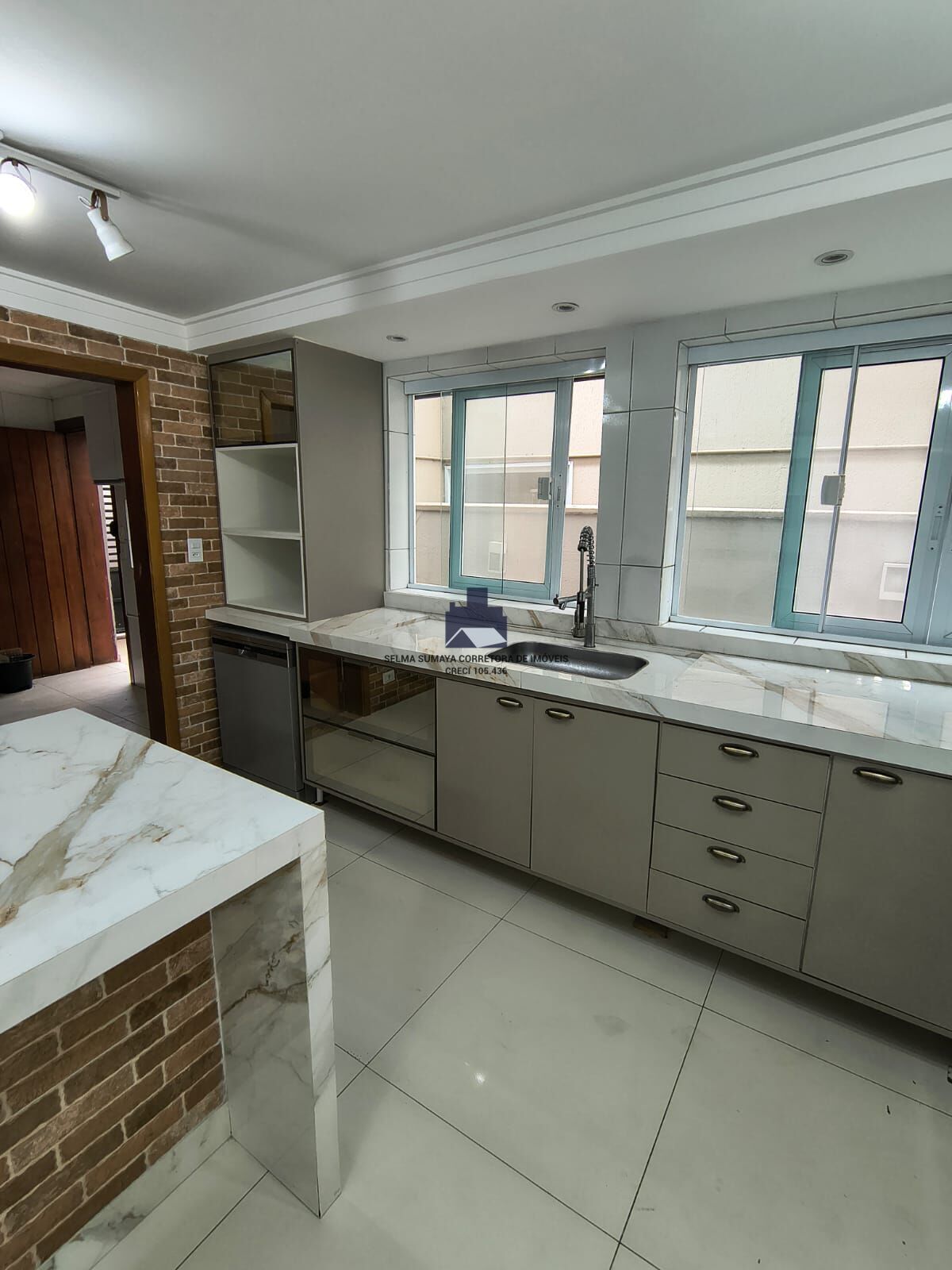 Casa de Condomínio com 3 quartos à venda, 500m² — foto 9 de 45
