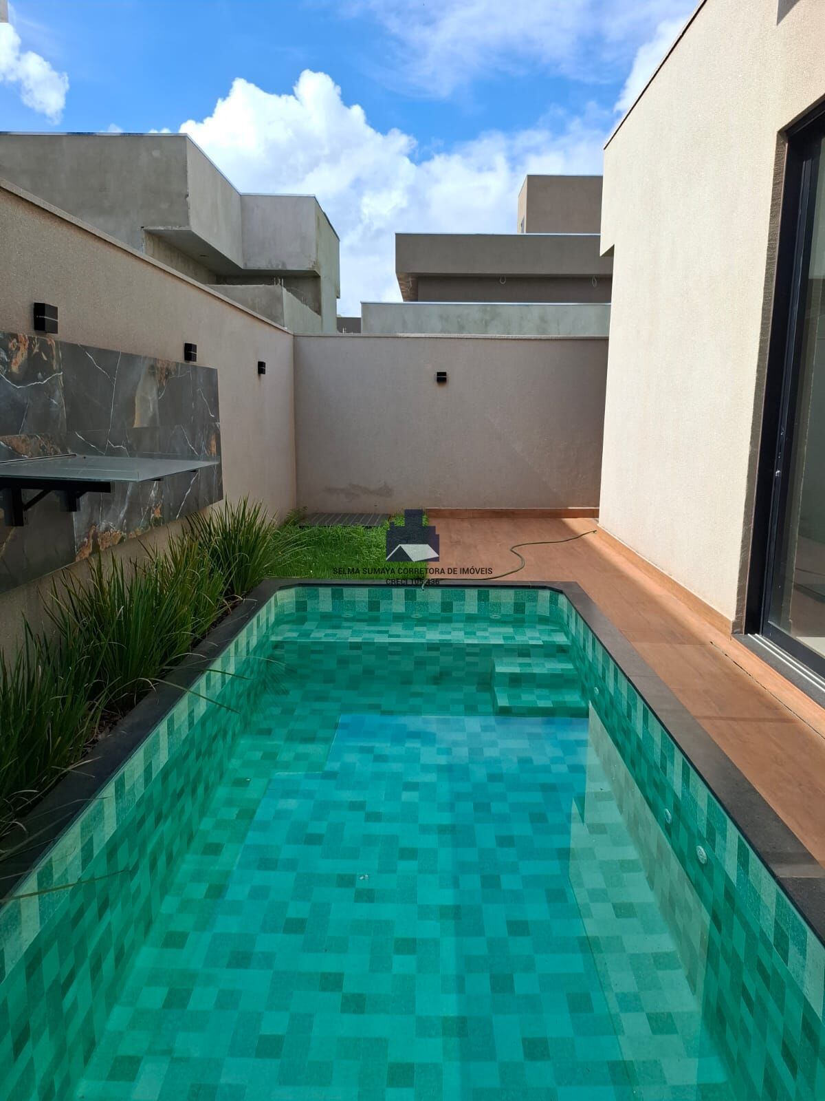 Casa de Condomínio com 3 quartos à venda, 165m² — foto 17 de 31
