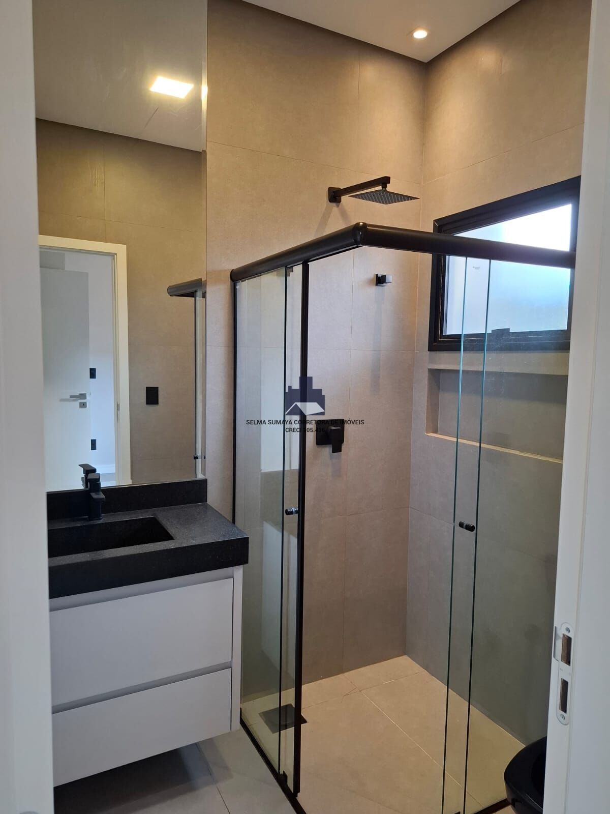 Casa de Condomínio com 3 quartos à venda, 165m² — foto 27 de 31