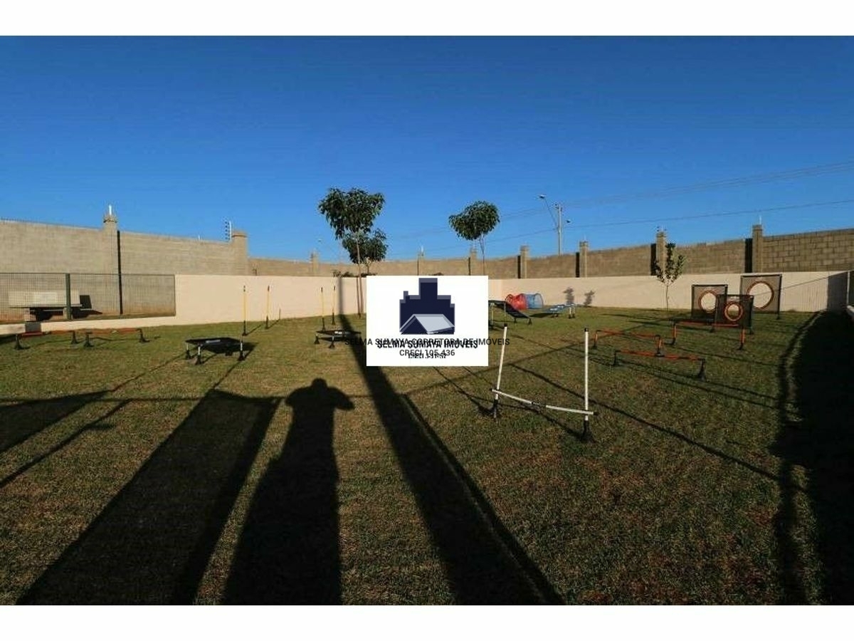 Terreno / Lote / Condomínio à venda, 253m² — foto 10 de 15