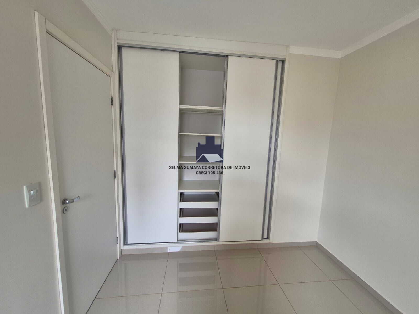 Apartamento com 2 quartos à venda, 70m² — foto 10 de 21