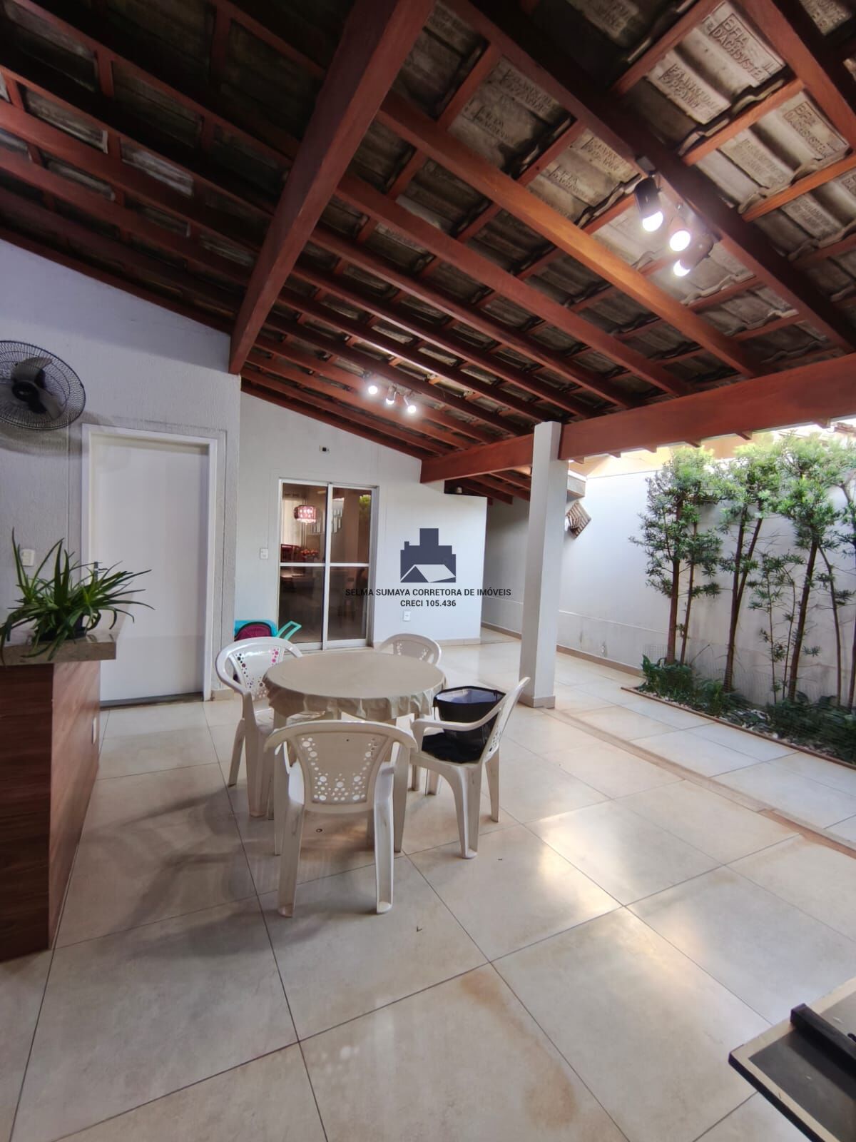 Casa de Condomínio com 3 quartos à venda, 140m² — foto 19 de 27