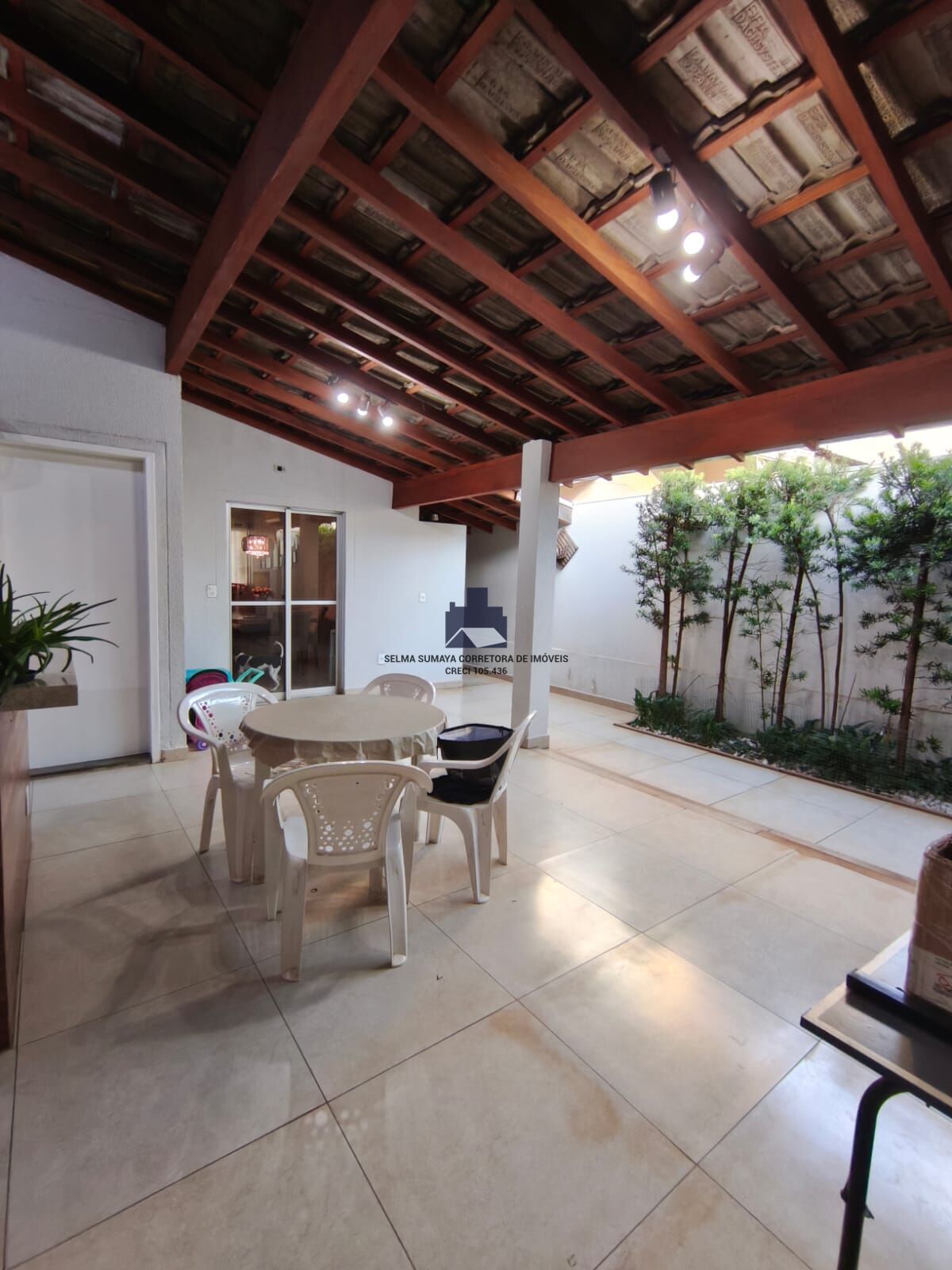 Casa de Condomínio com 3 quartos à venda, 140m² — foto 21 de 27