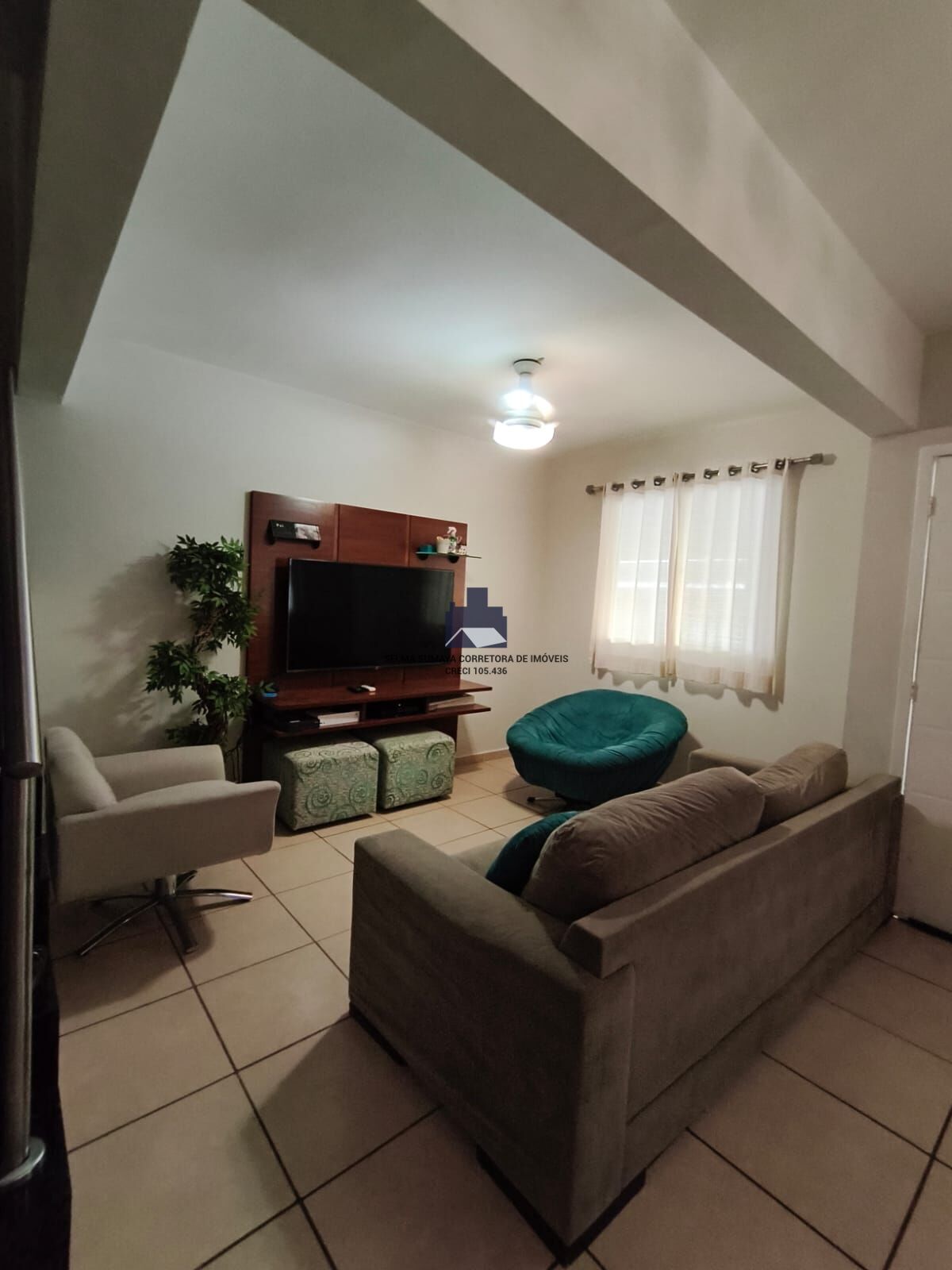 Casa de Condomínio com 3 quartos à venda, 140m² — foto 4 de 27