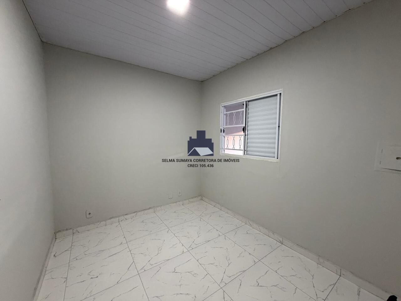 Casa com 3 quartos à venda, 100m² — foto 5 de 9