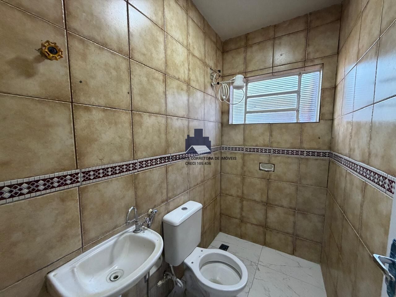 Casa com 3 quartos à venda, 100m² — foto 4 de 9