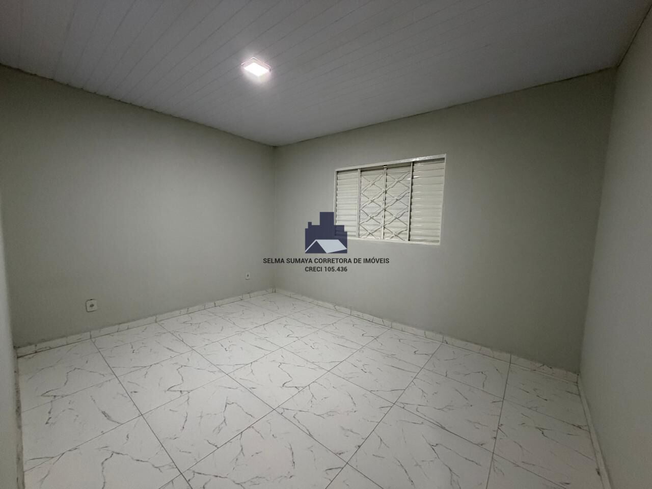 Casa com 3 quartos à venda, 100m² — foto 8 de 9
