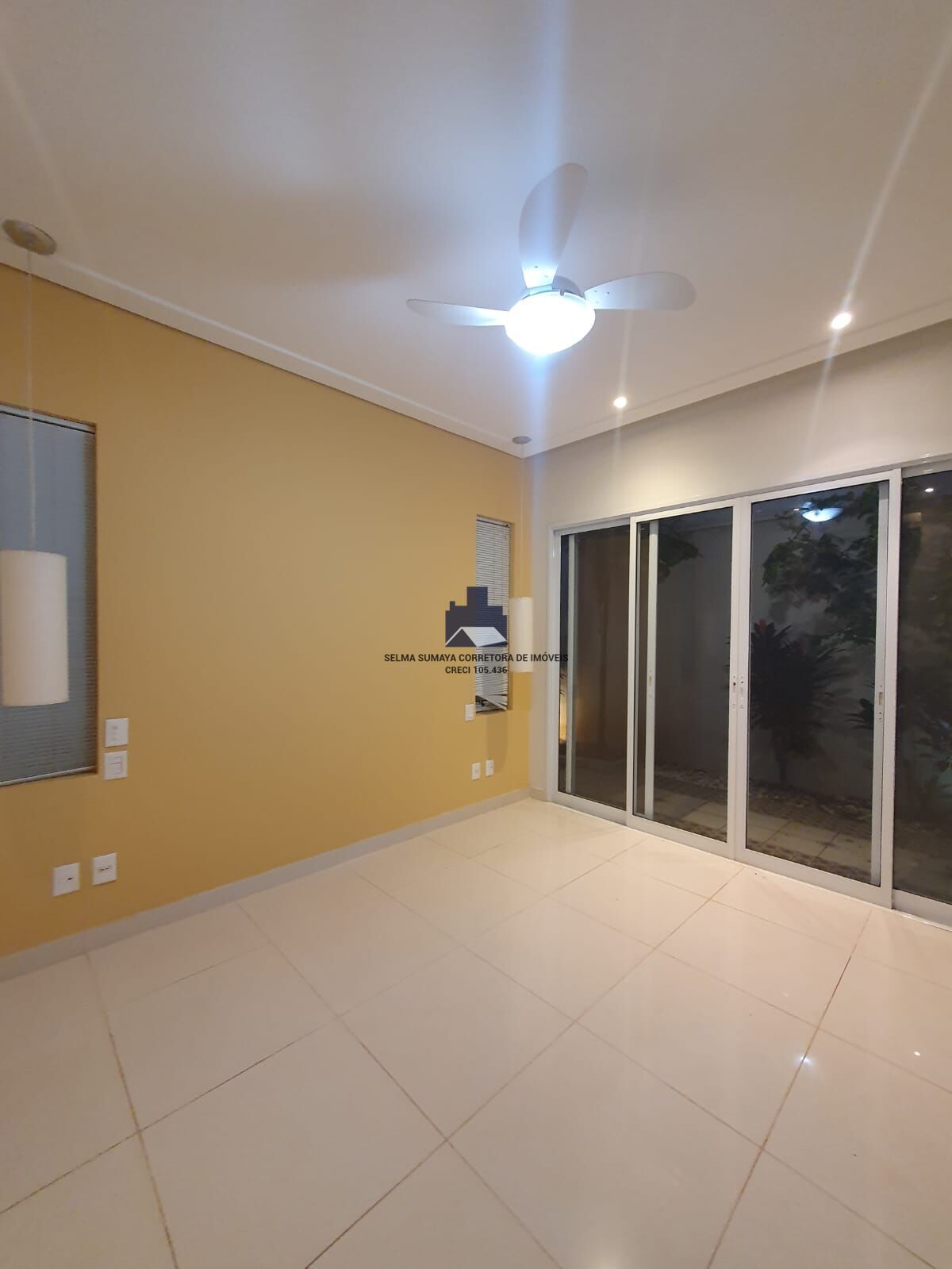 Casa de Condomínio com 5 quartos à venda, 490m² — foto 4 de 5
