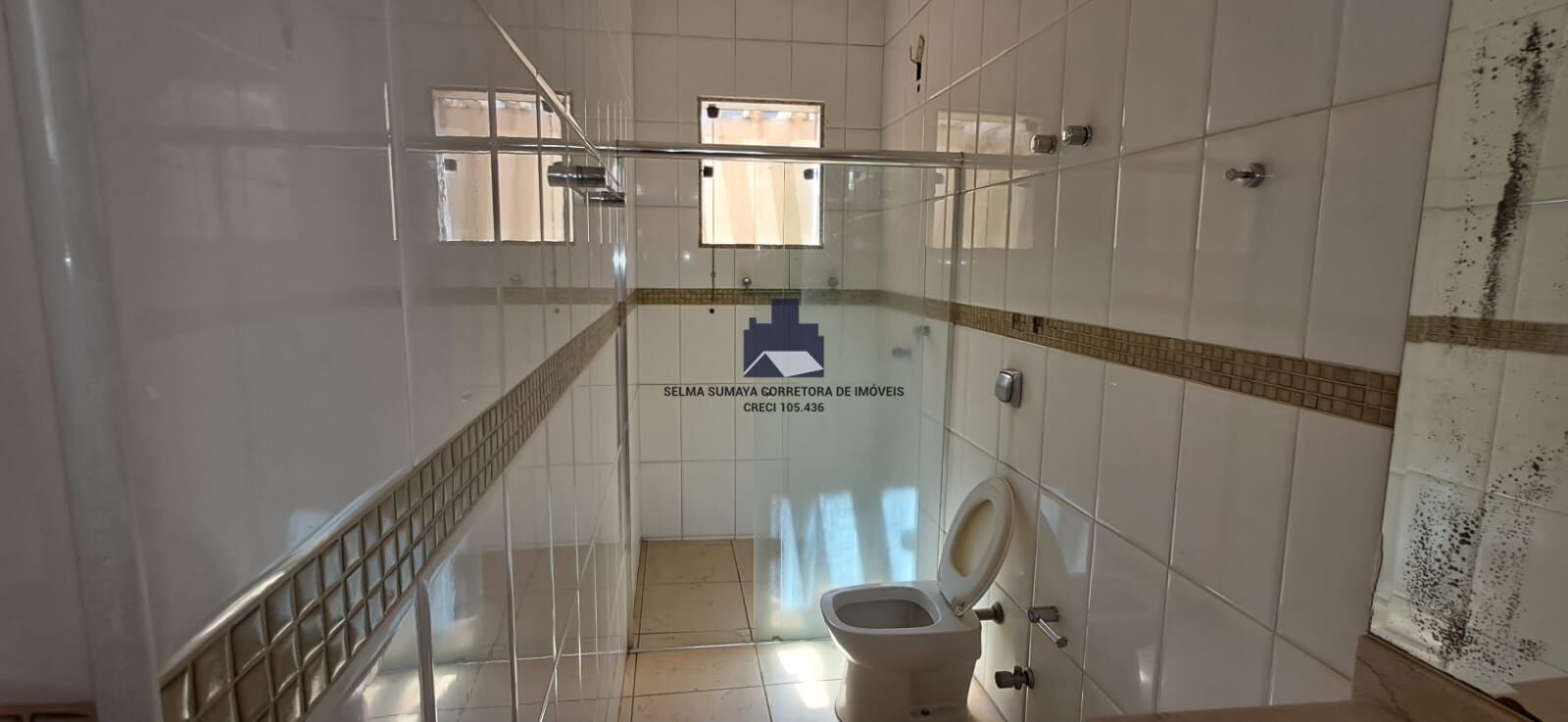 Casa com 3 quartos à venda, 212m² — foto 16 de 17