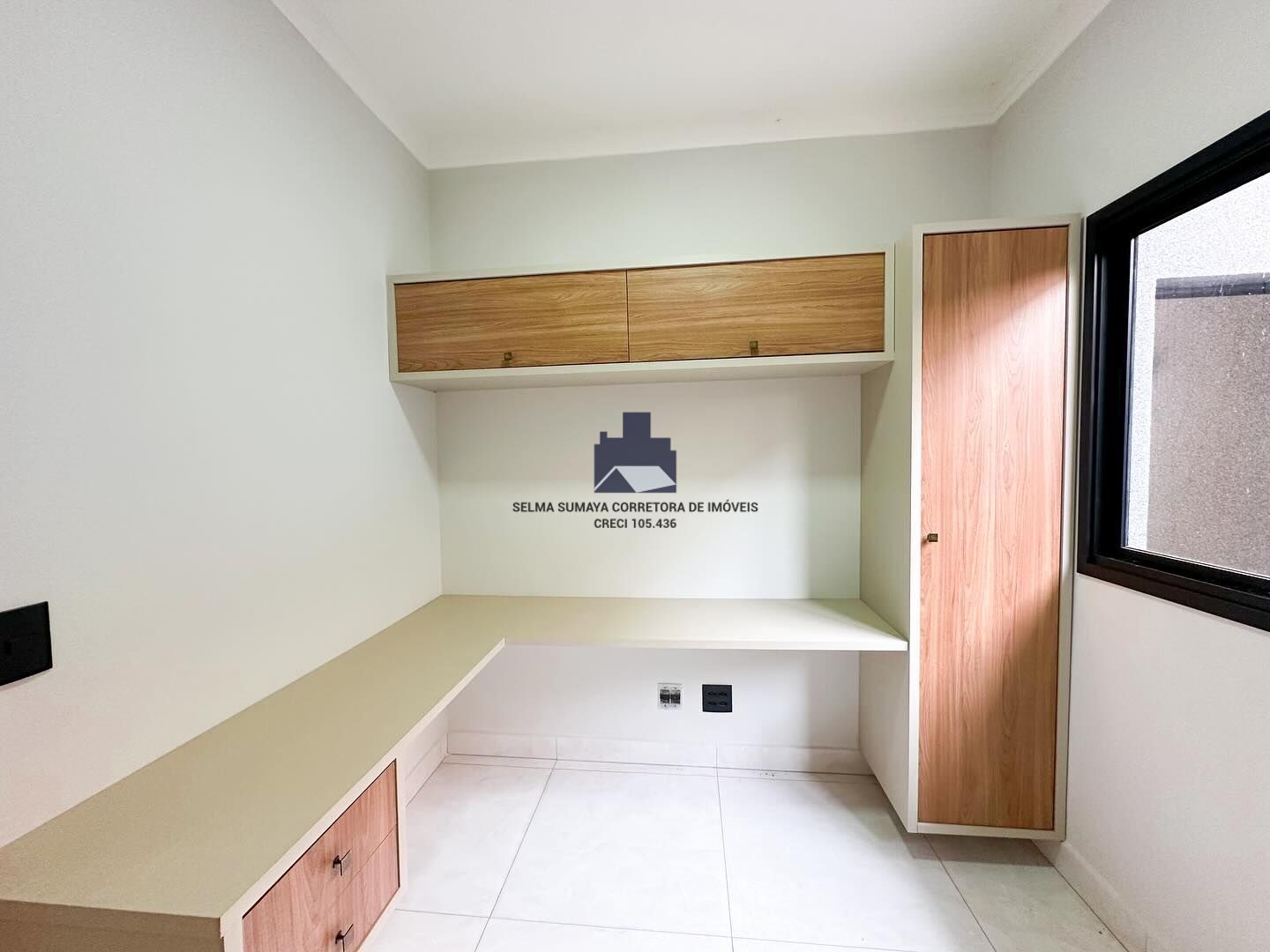 Casa de Condomínio com 3 quartos à venda, 240m² — foto 5 de 20