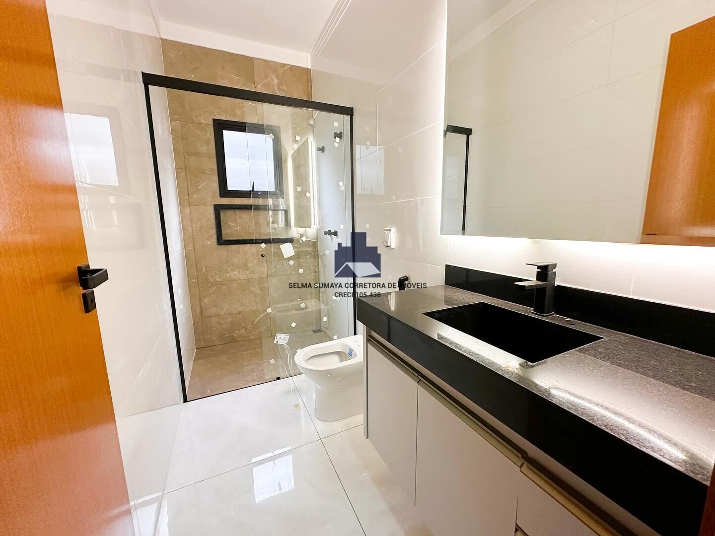 Casa de Condomínio com 3 quartos à venda, 240m² — foto 13 de 20