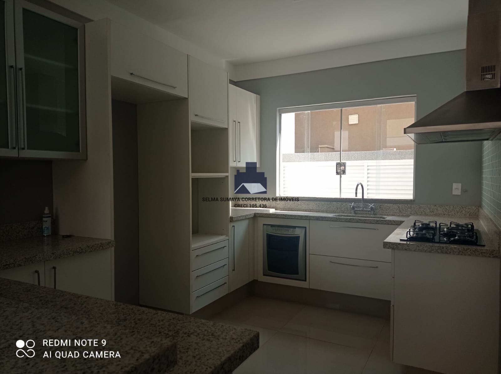 Casa de Condomínio com 3 quartos à venda, 280m² — foto 4 de 21