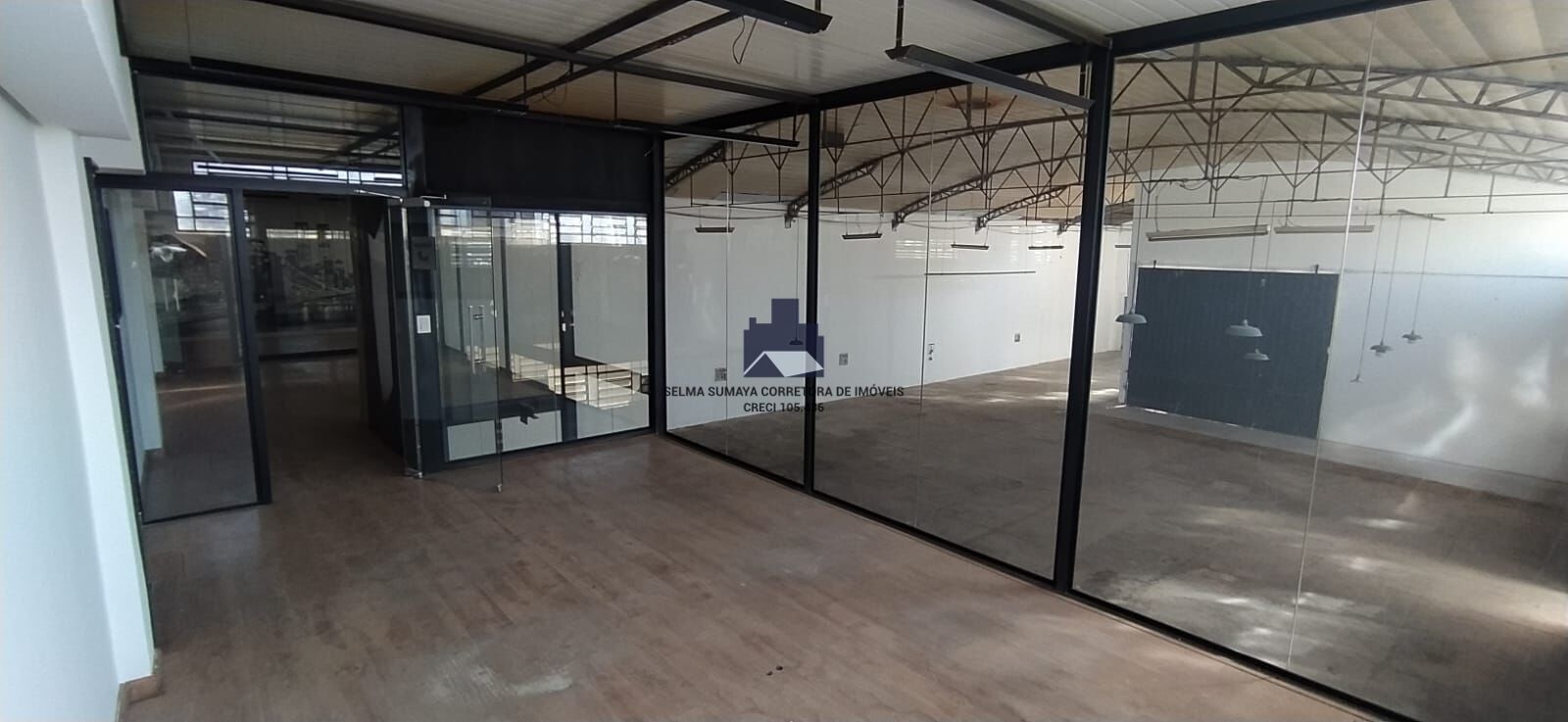 Galpão / Depósito / Armazém à venda, 790m² — foto 21 de 30