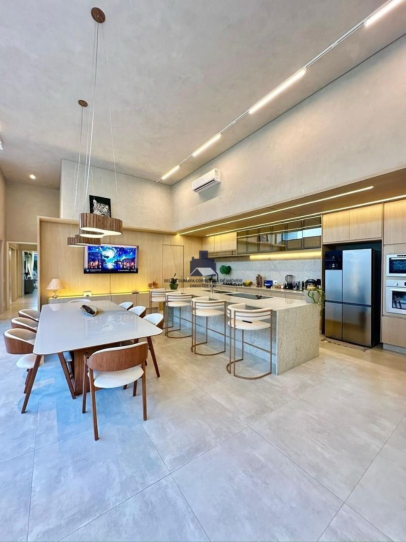 Casa de Condomínio com 3 quartos à venda, 235m² — foto 6 de 18