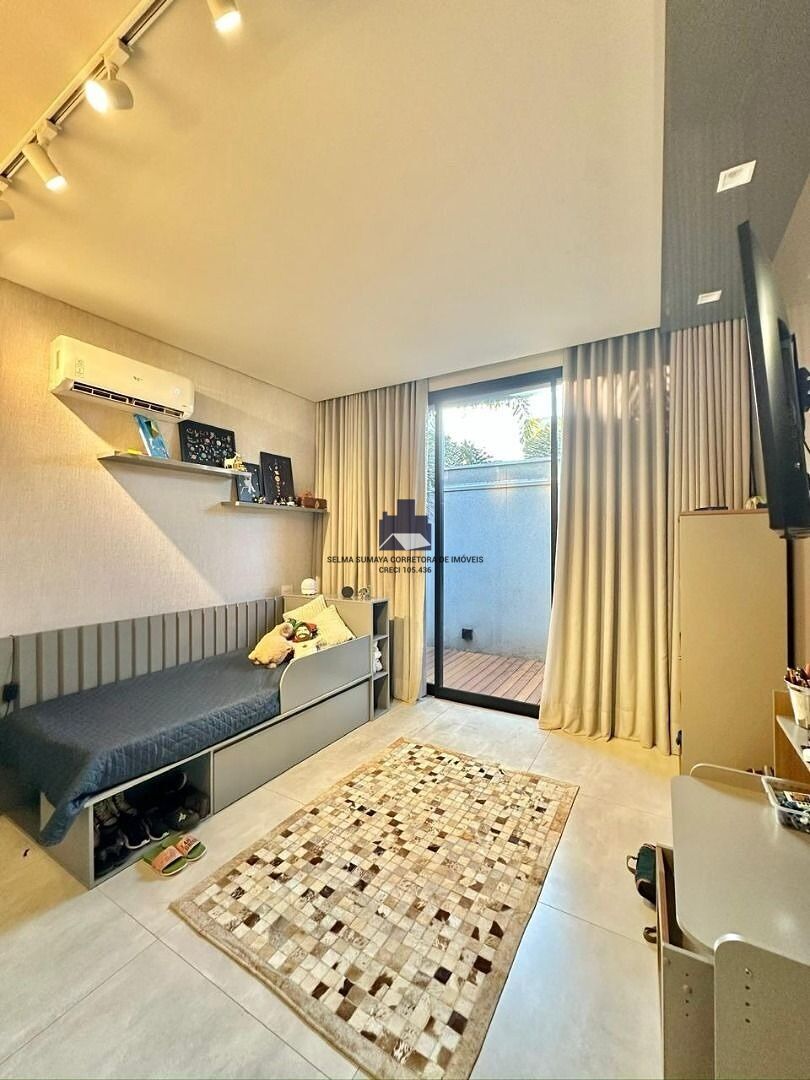Casa de Condomínio com 3 quartos à venda, 235m² — foto 17 de 18