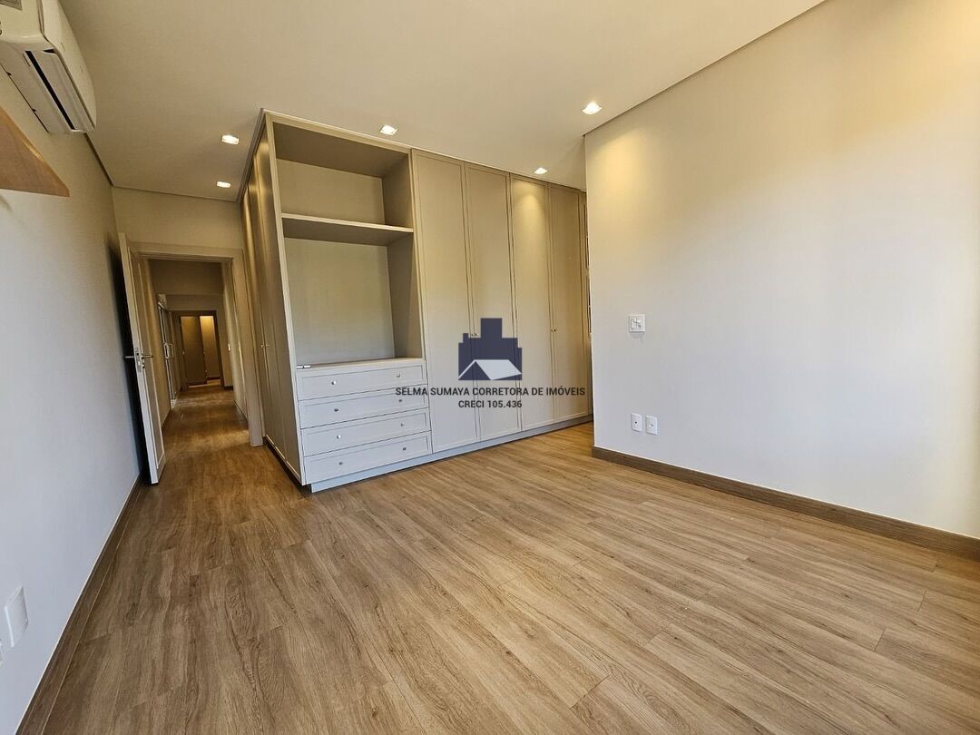 Casa de Condomínio com 3 quartos à venda, 286m² — foto 8 de 17