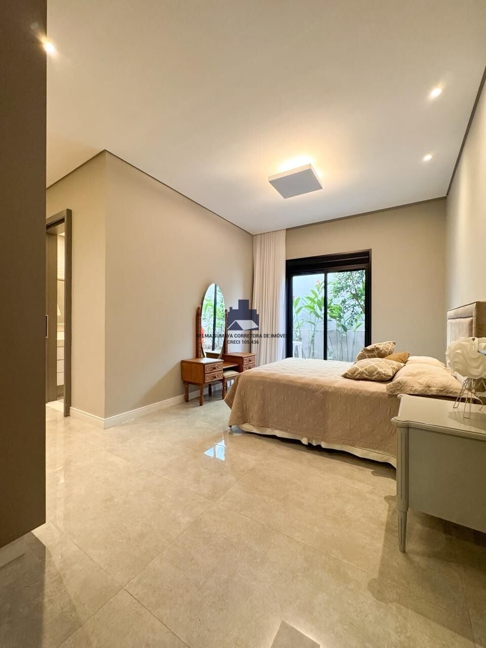 Casa com 5 quartos à venda, 500m² — foto 27 de 42