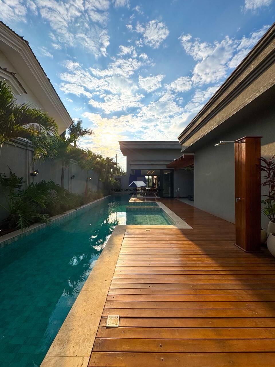 Casa com 5 quartos à venda, 500m² — foto 20 de 42