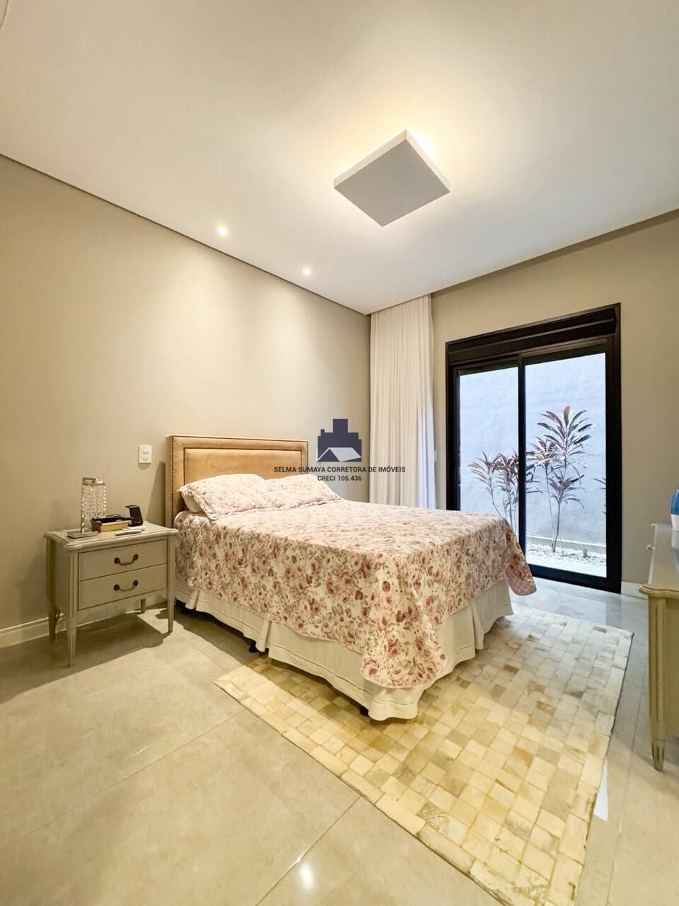 Casa com 5 quartos à venda, 500m² — foto 34 de 42