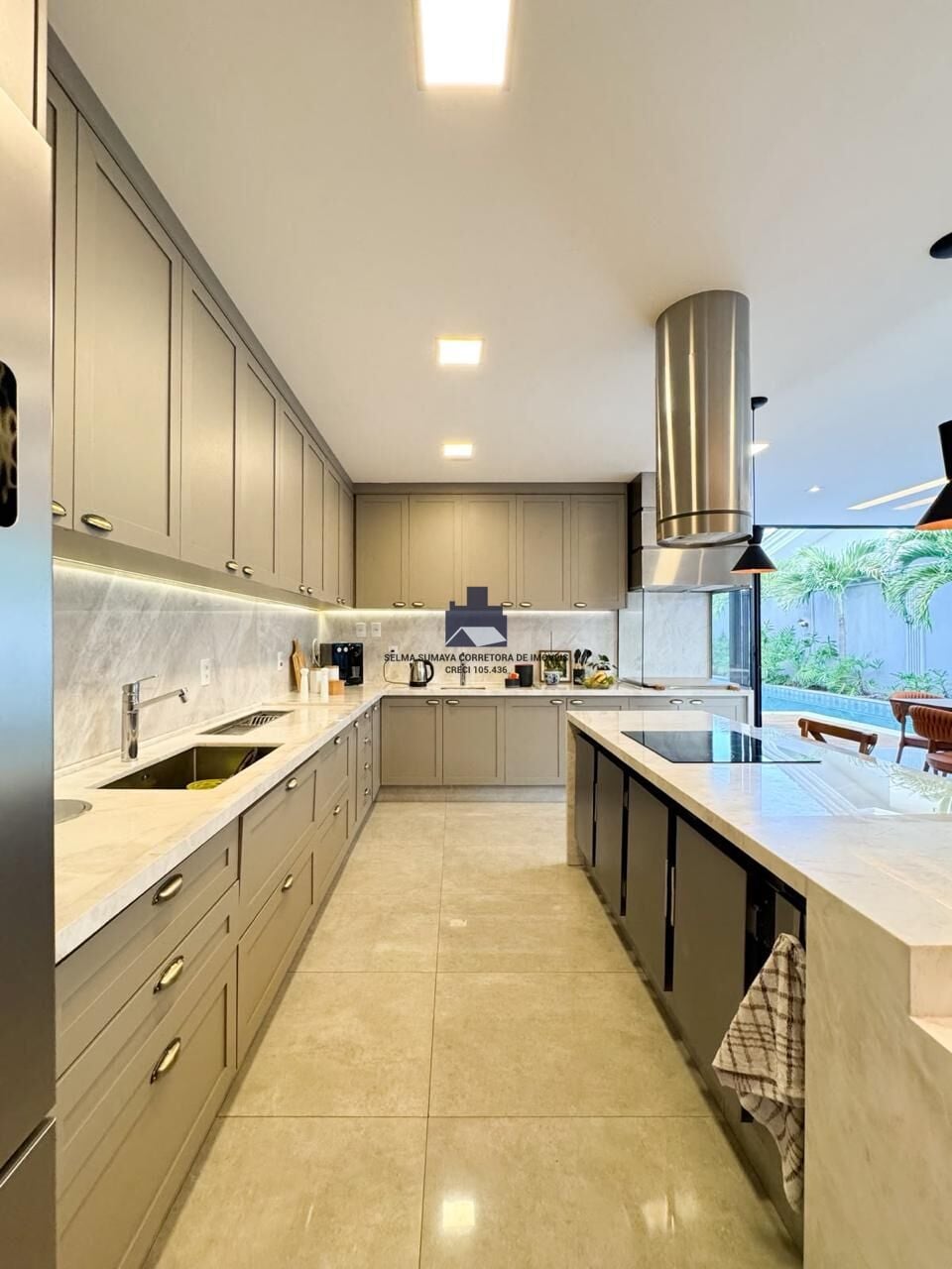 Casa com 5 quartos à venda, 500m² — foto 17 de 42