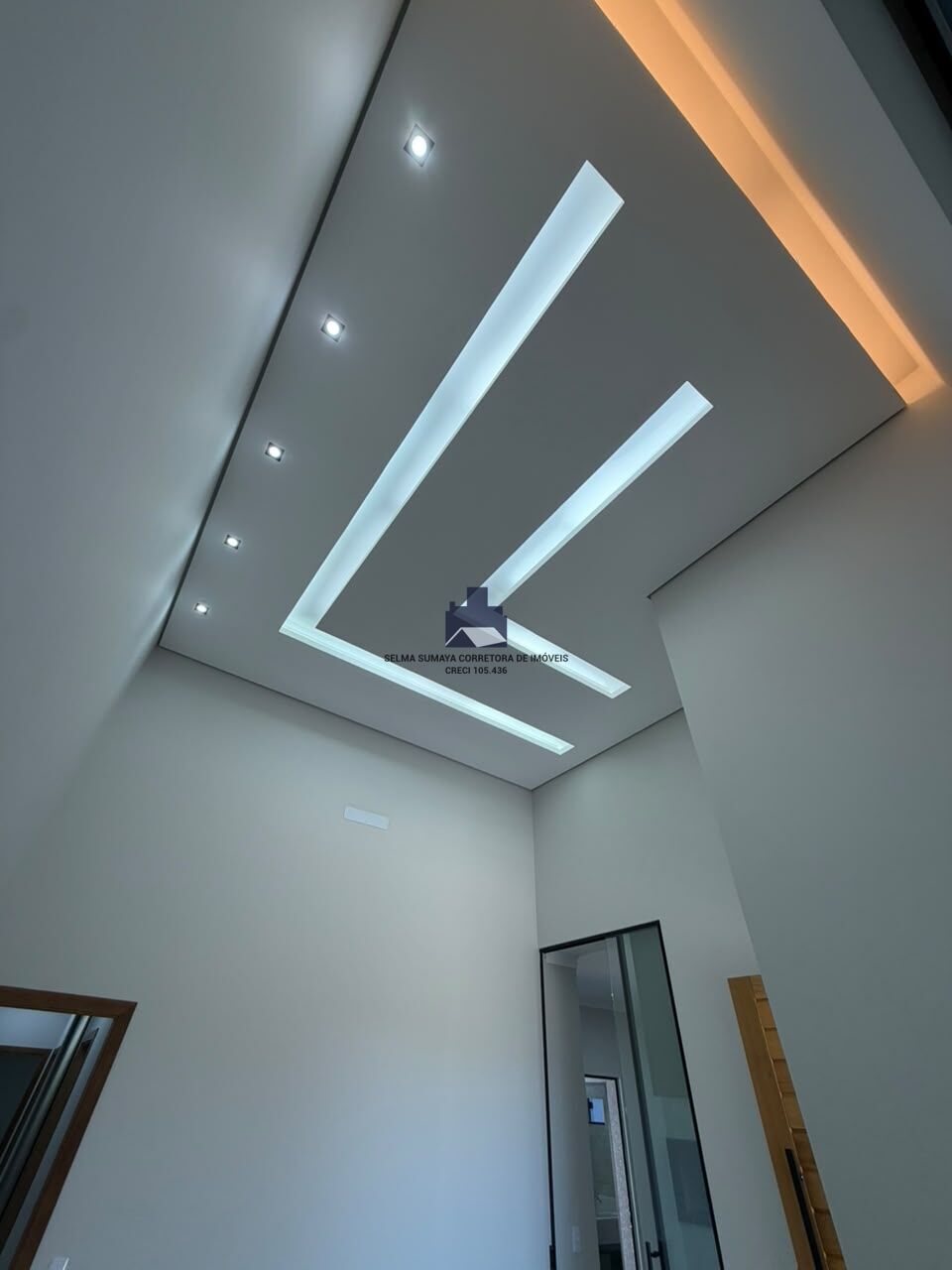 Casa de Condomínio com 3 quartos à venda, 129m² — foto 9 de 35