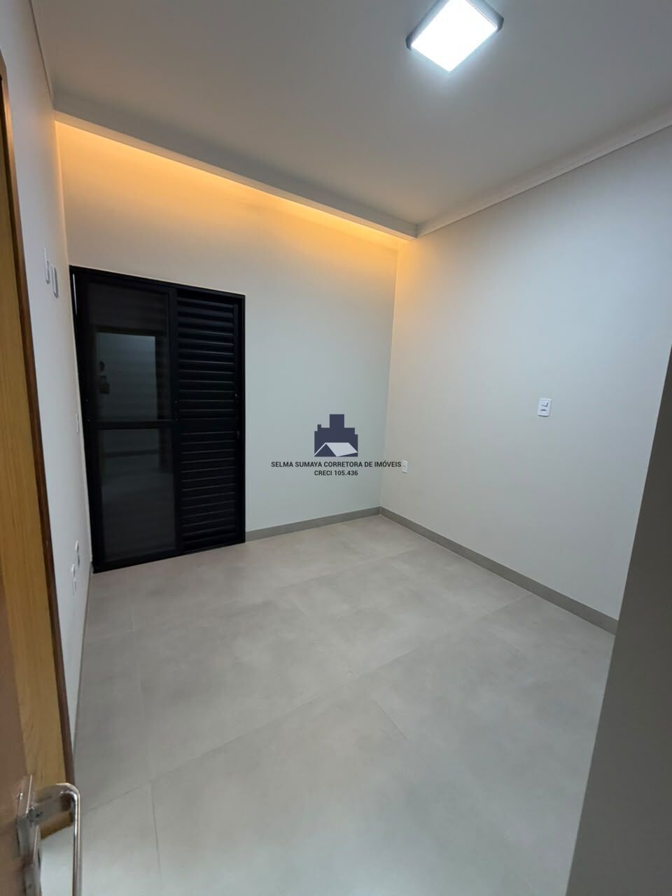 Casa de Condomínio com 3 quartos à venda, 129m² — foto 13 de 35