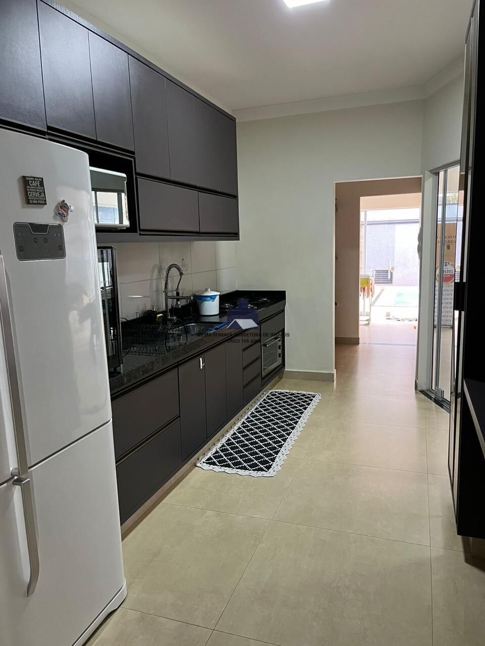 Casa de Condomínio com 3 quartos à venda, 200m² — foto 10 de 19