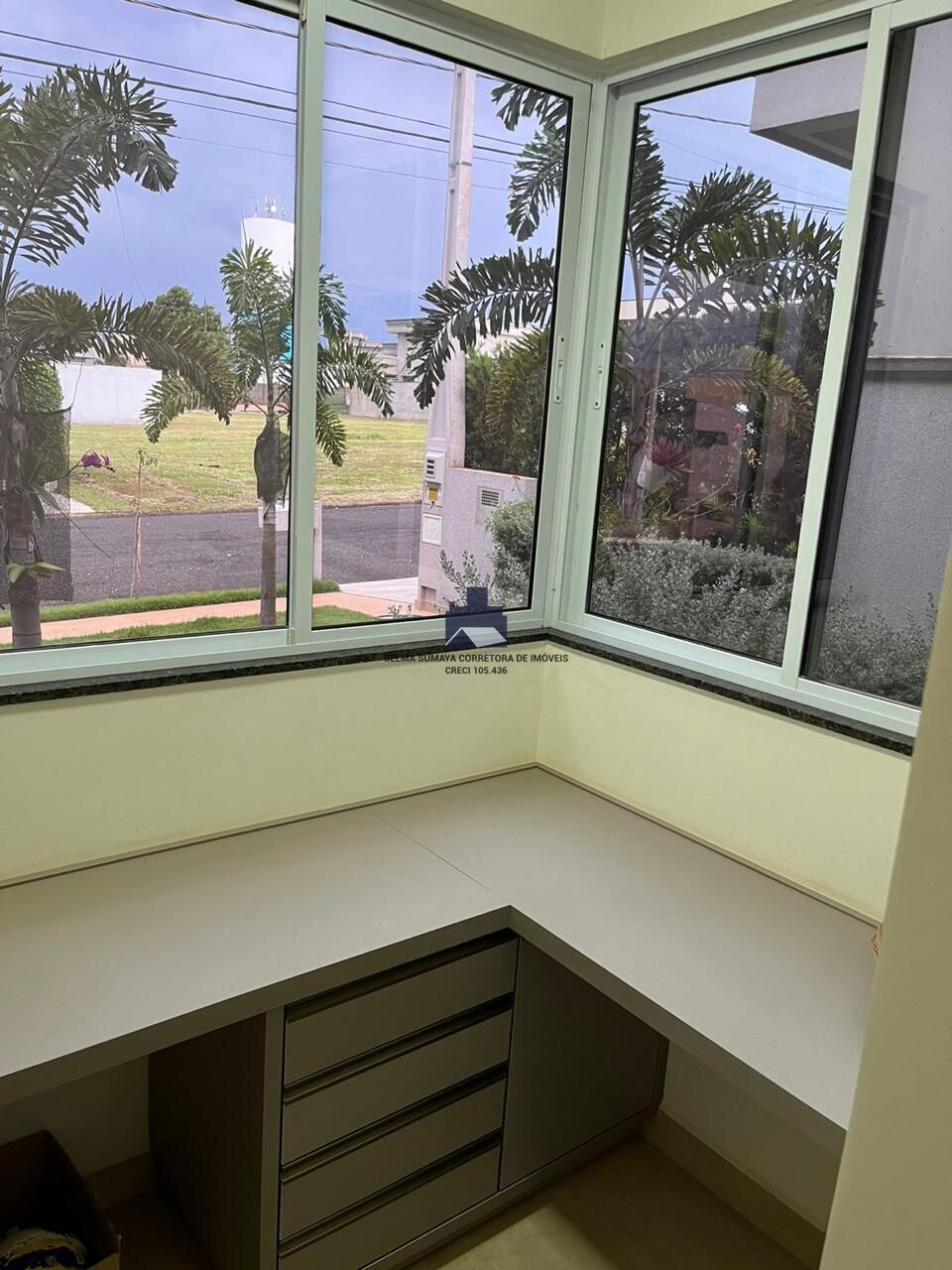 Casa de Condomínio com 3 quartos à venda, 200m² — foto 16 de 19