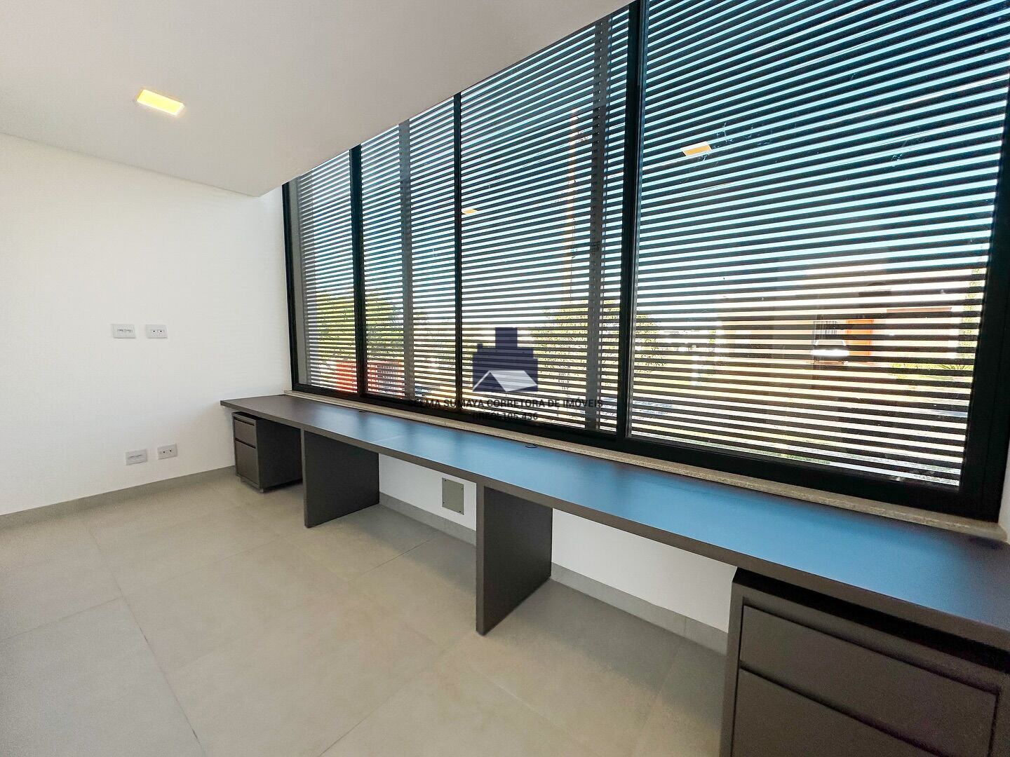 Casa de Condomínio com 3 quartos à venda, 225m² — foto 5 de 10