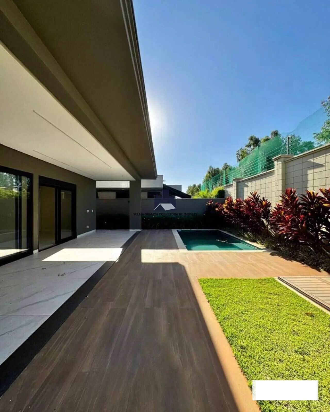 Casa de Condomínio com 4 quartos à venda, 370m² — foto 16 de 16