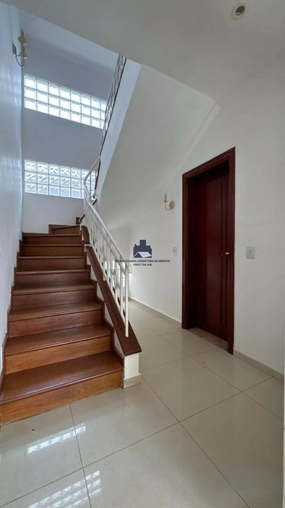 Casa de Condomínio com 4 quartos à venda, 400m² — foto 4 de 14