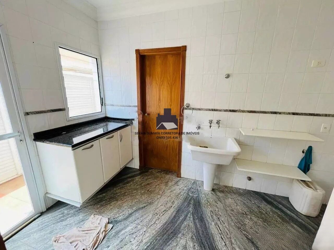 Casa de Condomínio com 4 quartos à venda, 411m² — foto 13 de 24