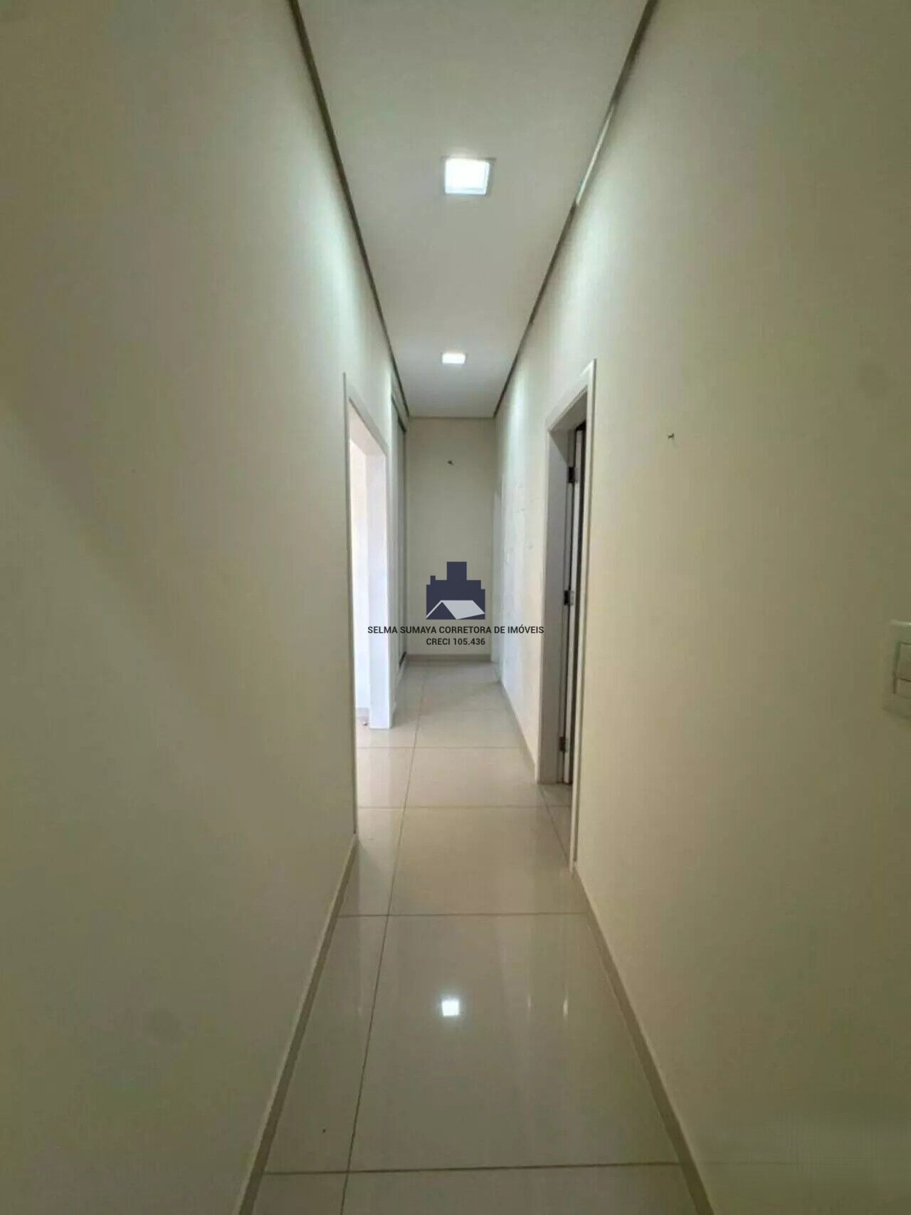 Casa de Condomínio com 3 quartos à venda, 275m² — foto 11 de 18