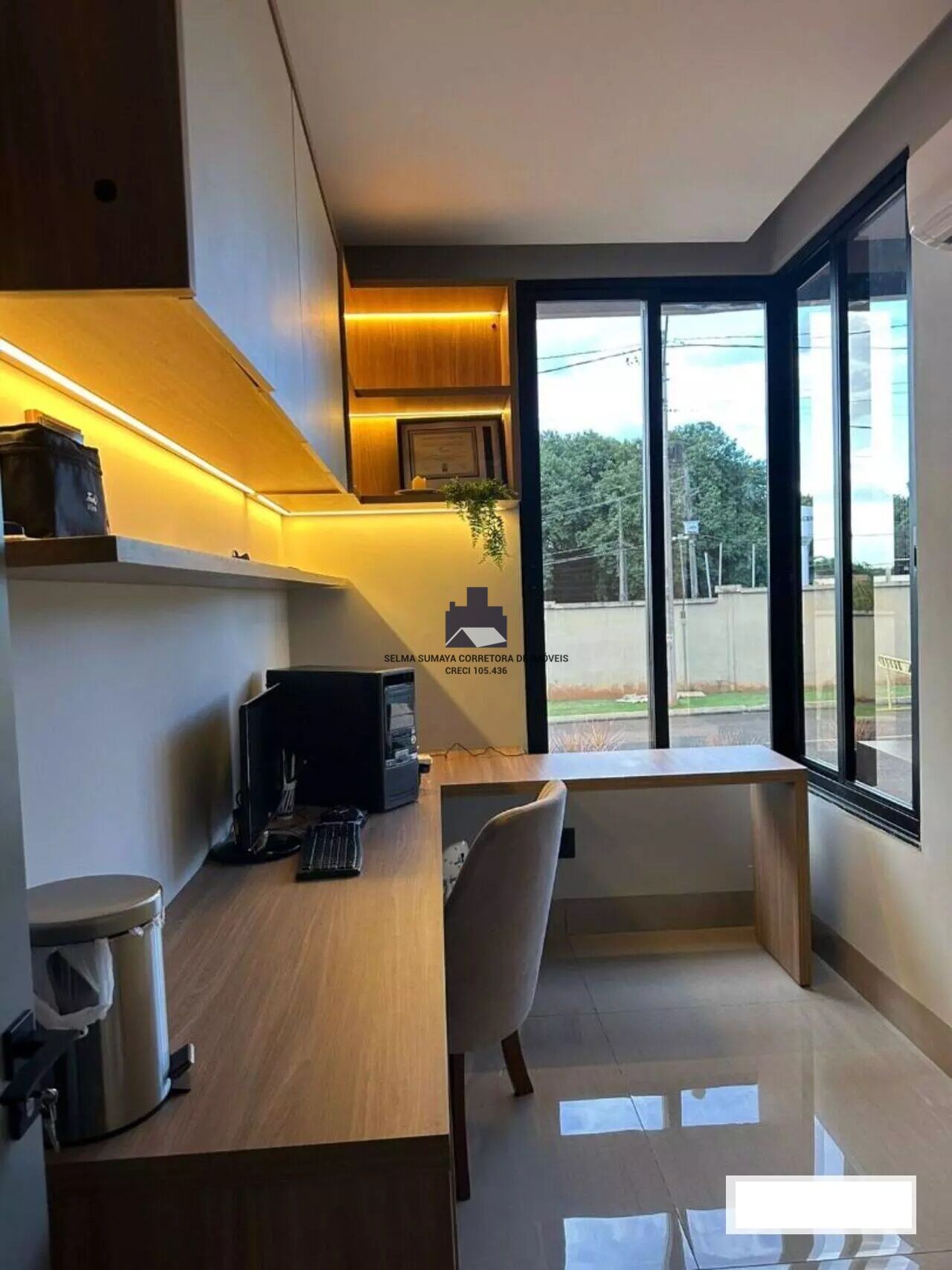 Casa de Condomínio com 3 quartos à venda, 272m² — foto 18 de 21