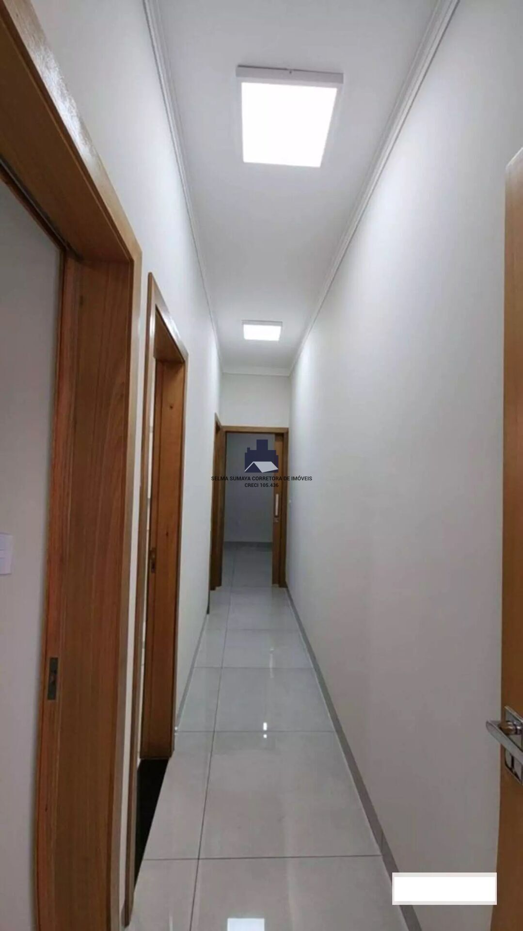 Casa com 3 quartos à venda, 200m² — foto 11 de 13